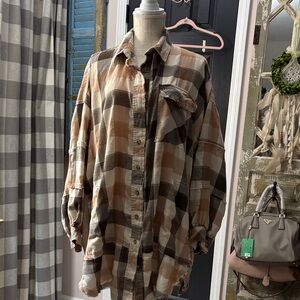 Easel Plaid Button-Up Blouse in Brown and Cream